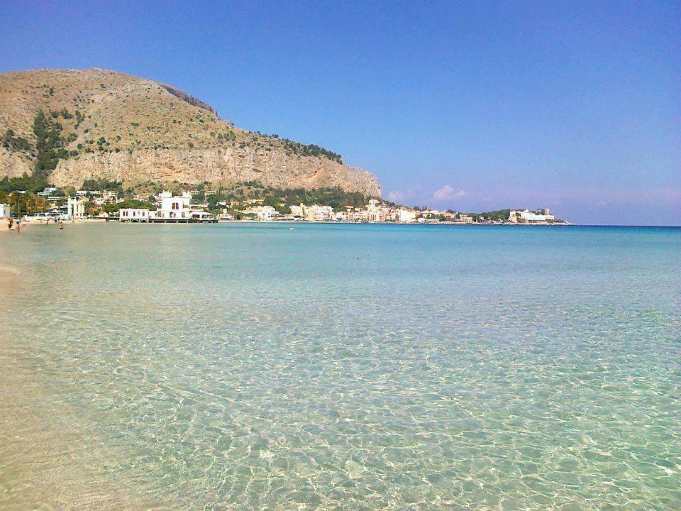 Il Grillo Mondello Hotel Palermo Esterno foto